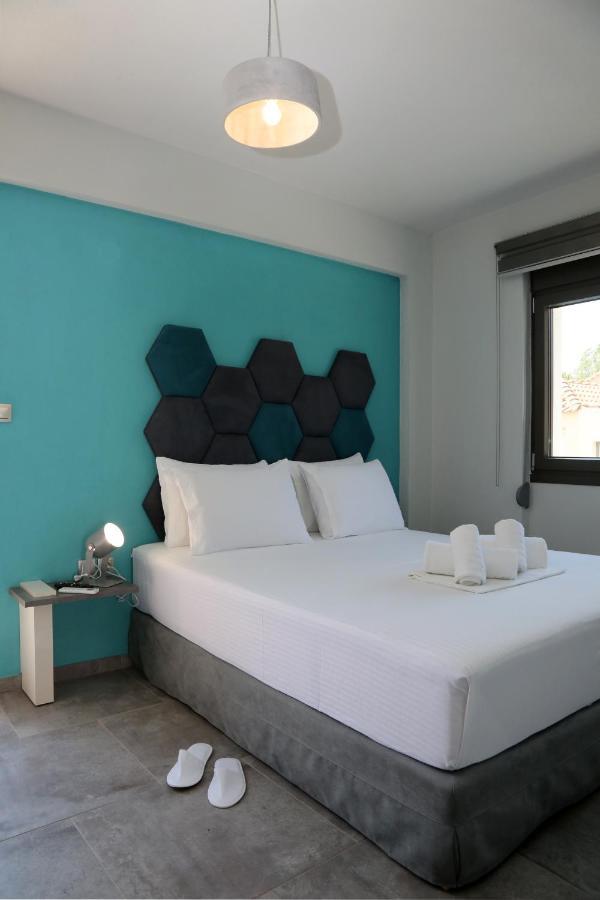 Street 90 Luxury Apartment 케라모티 외부 사진