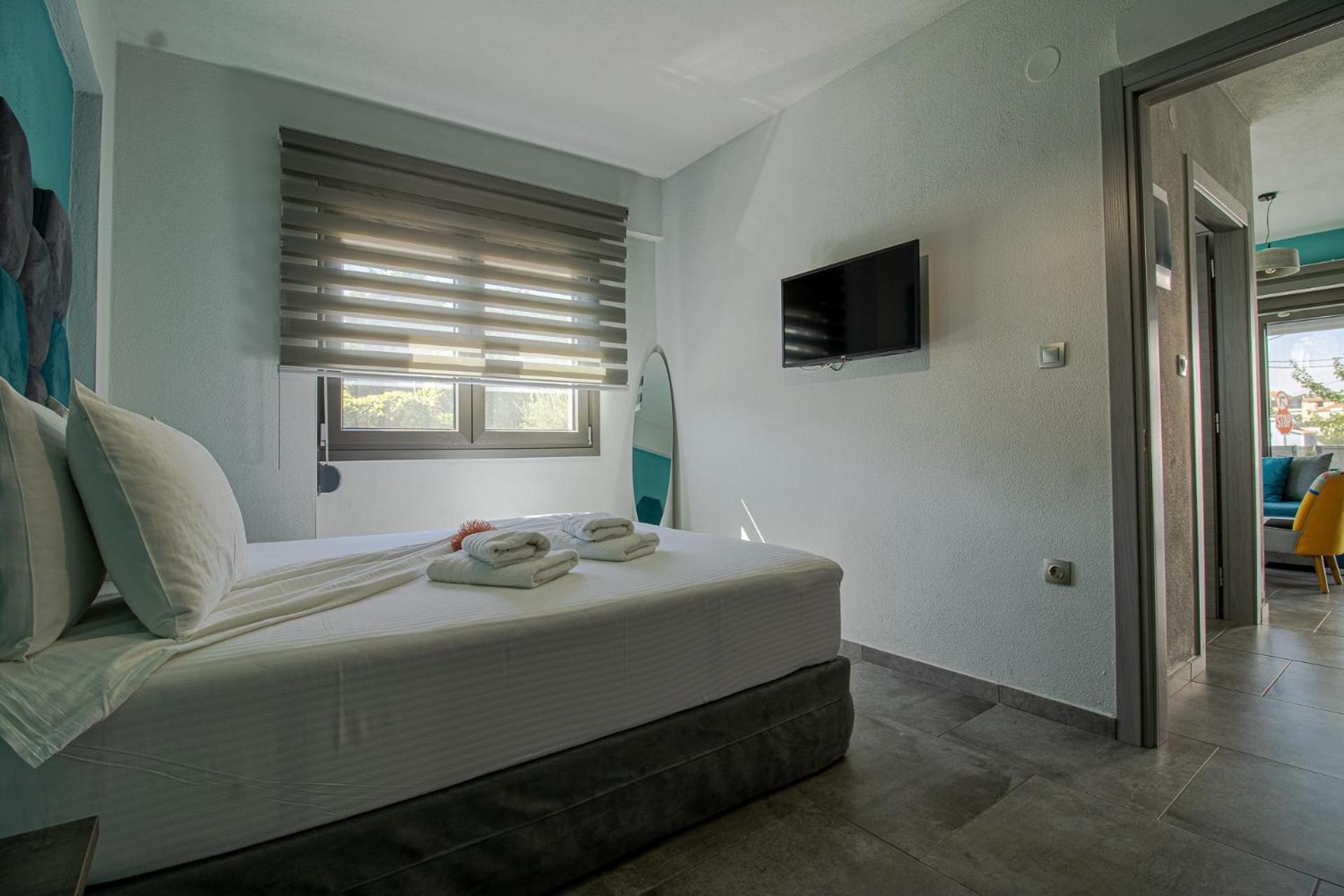 Street 90 Luxury Apartment 케라모티 외부 사진
